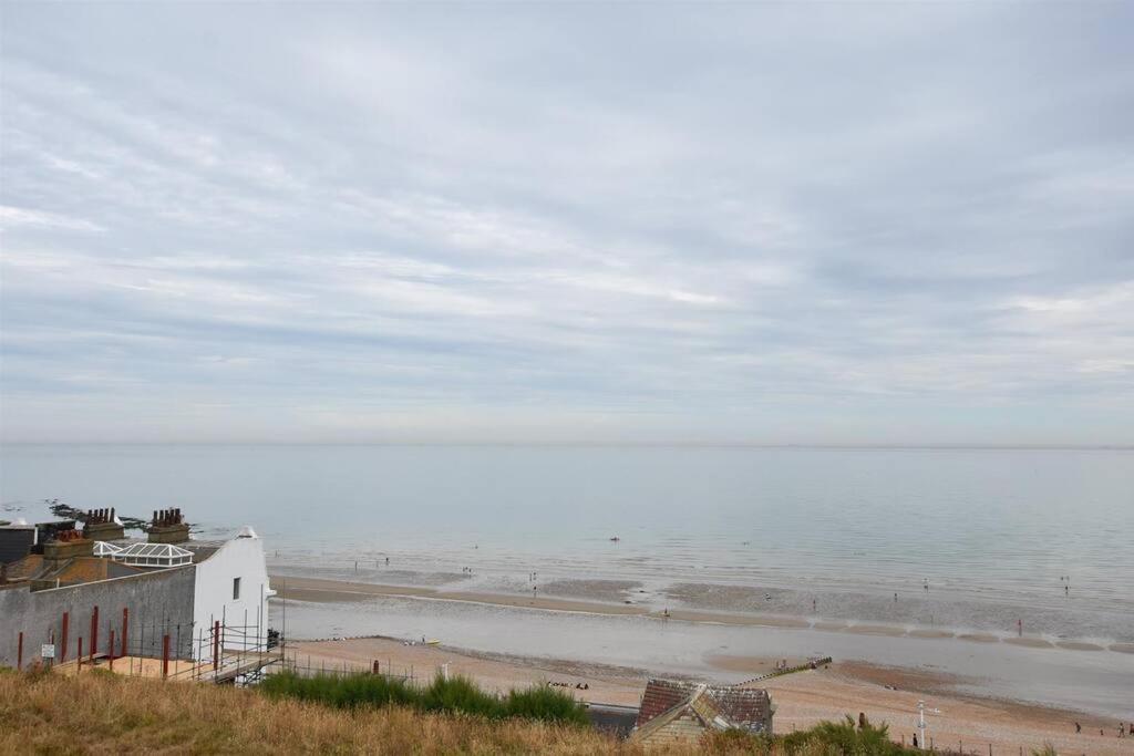 Vive Sea View Getaway Daire Hastings Dış mekan fotoğraf